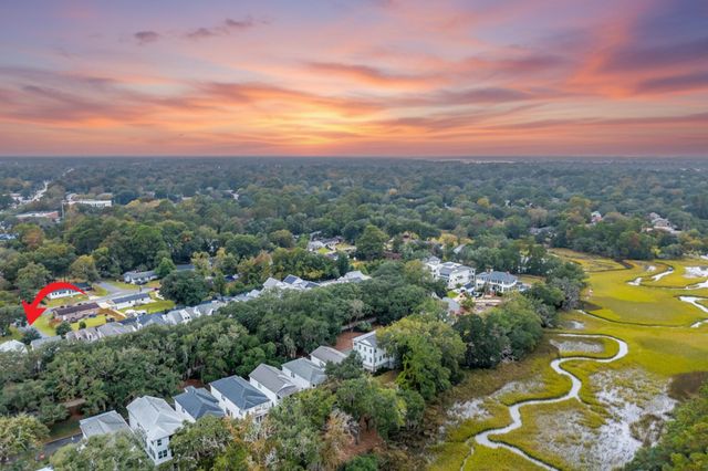 1032 Avenue Of Oaks, Charleston, SC 29407