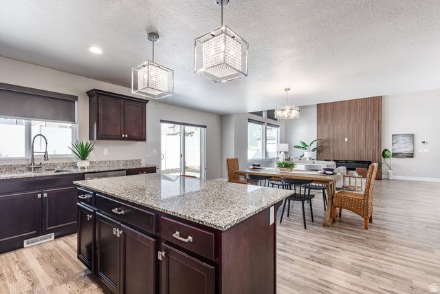 1453 N LINEN WAY, Lehi, UT 84048