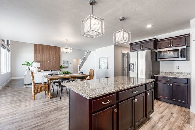 1453 N LINEN WAY, Lehi, UT 84048