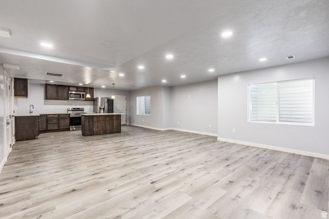 1453 N LINEN WAY, Lehi, UT 84048