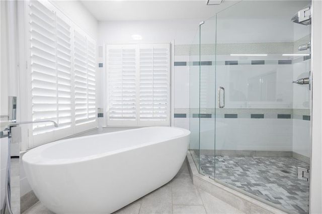 1055 Downing NE Court, Marietta, GA 30068