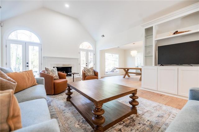 1055 Downing NE Court, Marietta, GA 30068