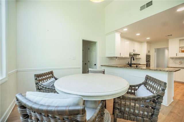 1055 Downing NE Court, Marietta, GA 30068