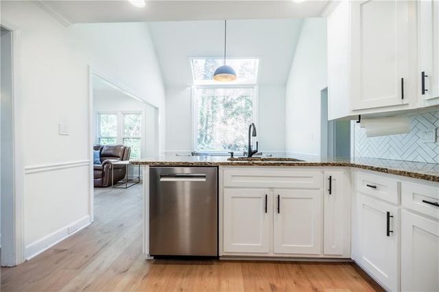 1055 Downing NE Court, Marietta, GA 30068