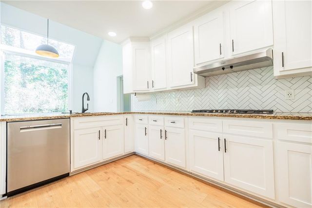 1055 Downing NE Court, Marietta, GA 30068