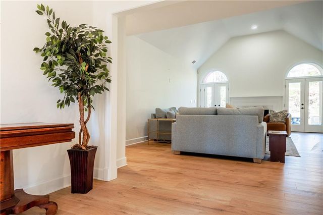 1055 Downing NE Court, Marietta, GA 30068