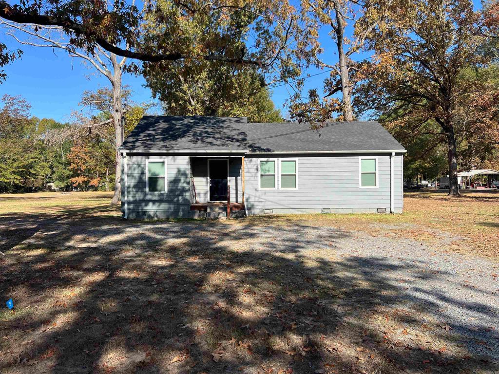 7101 Oxford Drive, Pine Bluff, AR 71602