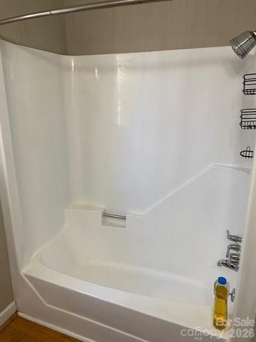 517 Camelot Drive, Statesville, NC 28625