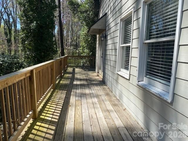517 Camelot Drive, Statesville, NC 28625