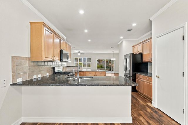 100 Dawson TRL, Georgetown, TX 78633