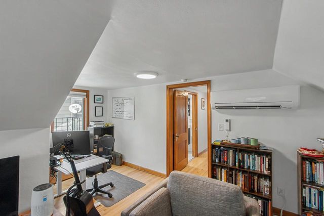 157 Jackson Street, Madison, WI 53704