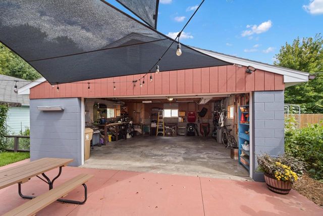 157 Jackson Street, Madison, WI 53704