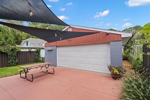 157 Jackson Street, Madison, WI 53704
