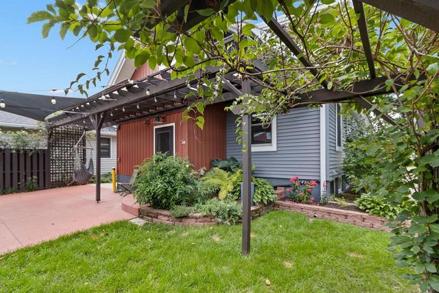 157 Jackson Street, Madison, WI 53704