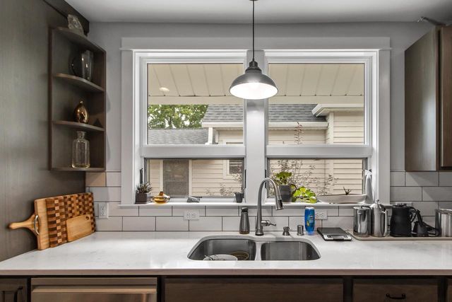 157 Jackson Street, Madison, WI 53704