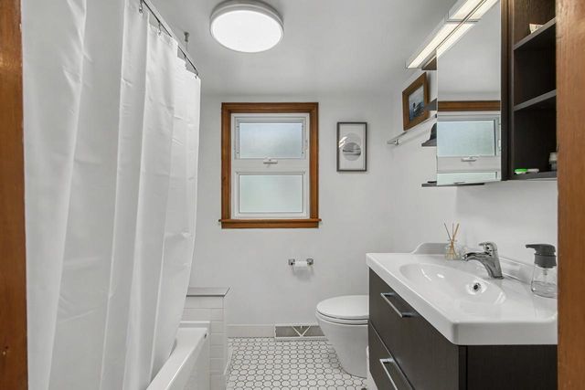 157 Jackson Street, Madison, WI 53704