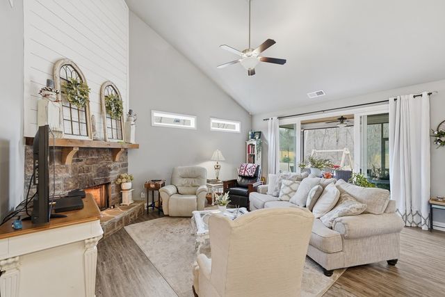 116 Highland Pointe Drive, Ellijay, GA 30536