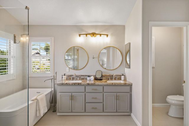 345 Chardonnay Drive, Salinas, CA 93906