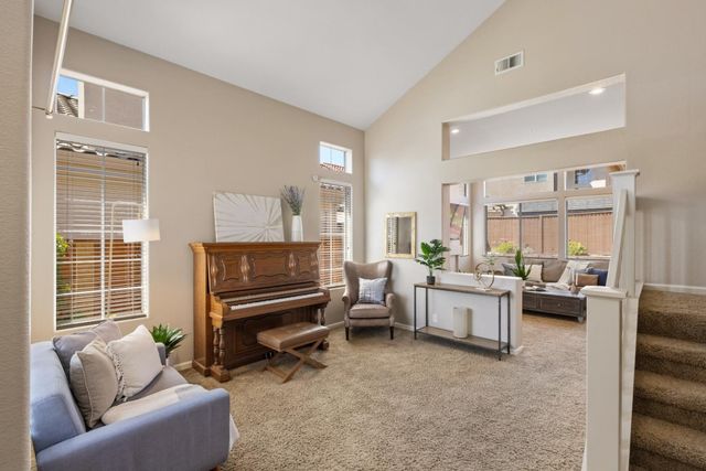 345 Chardonnay Drive, Salinas, CA 93906