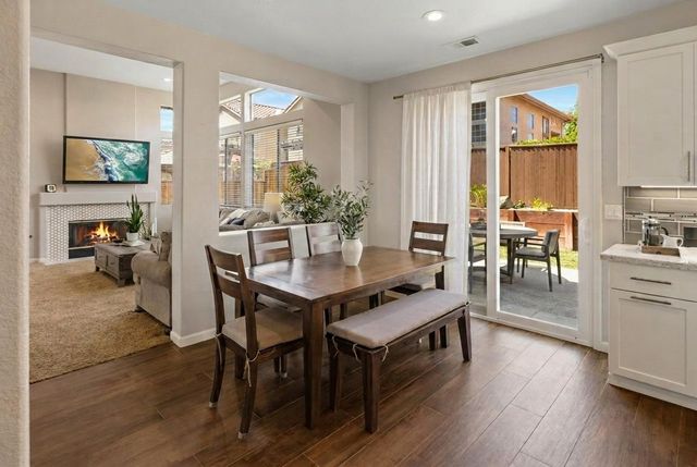 345 Chardonnay Drive, Salinas, CA 93906