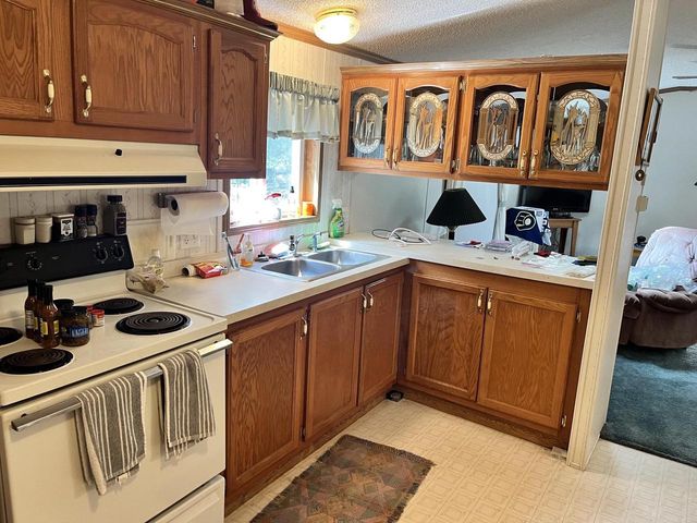 1152 S Chicago Lane, Friendship, WI 53934