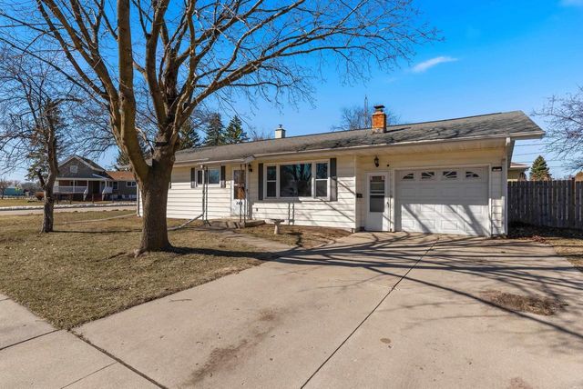 140 FRIENDSHIP STREET, North Fond Du Lac, WI 54937