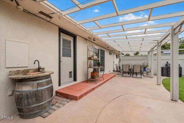 218 Palomares Avenue, Ventura, CA 93003