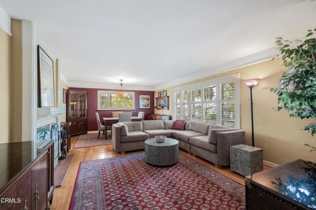 218 Palomares Avenue, Ventura, CA 93003