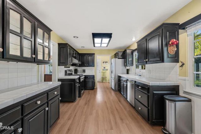 218 Palomares Avenue, Ventura, CA 93003