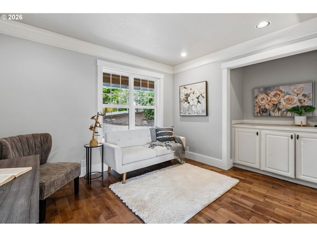 16800 Nw ELLIOT Rd, Portland, OR 97231