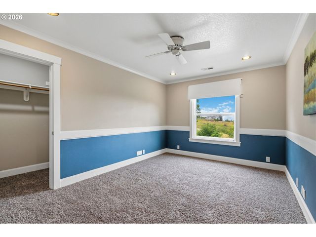 16800 Nw ELLIOT Rd, Portland, OR 97231
