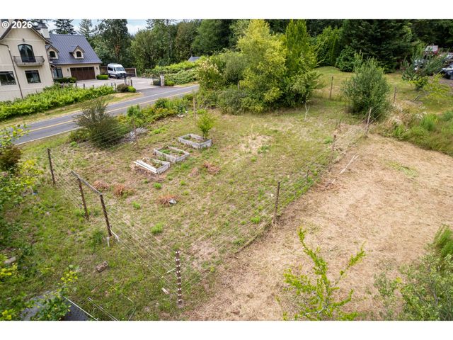 16800 Nw ELLIOT Rd, Portland, OR 97231