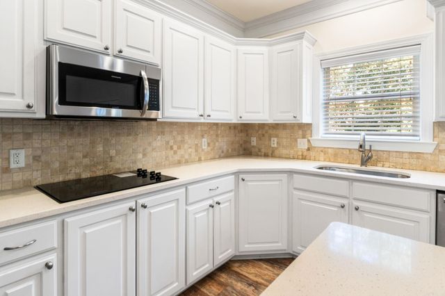 6623 Gap Point Circle, Sherwood, AR 72120