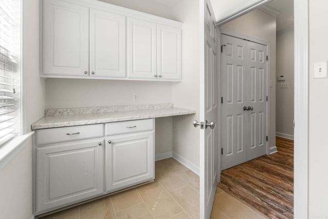 6623 Gap Point Circle, Sherwood, AR 72120