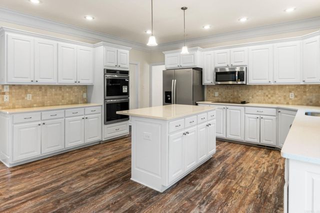 6623 Gap Point Circle, Sherwood, AR 72120