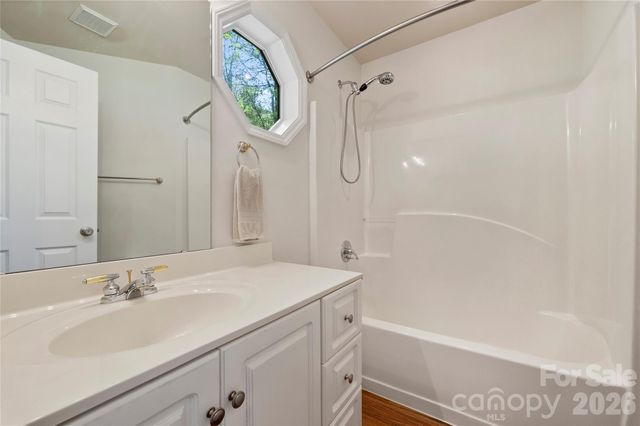 2005 Gathering Place, Kannapolis, NC 28081