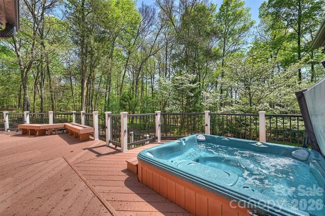 2005 Gathering Place, Kannapolis, NC 28081