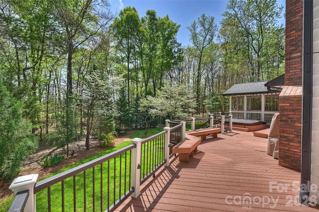 2005 Gathering Place, Kannapolis, NC 28081