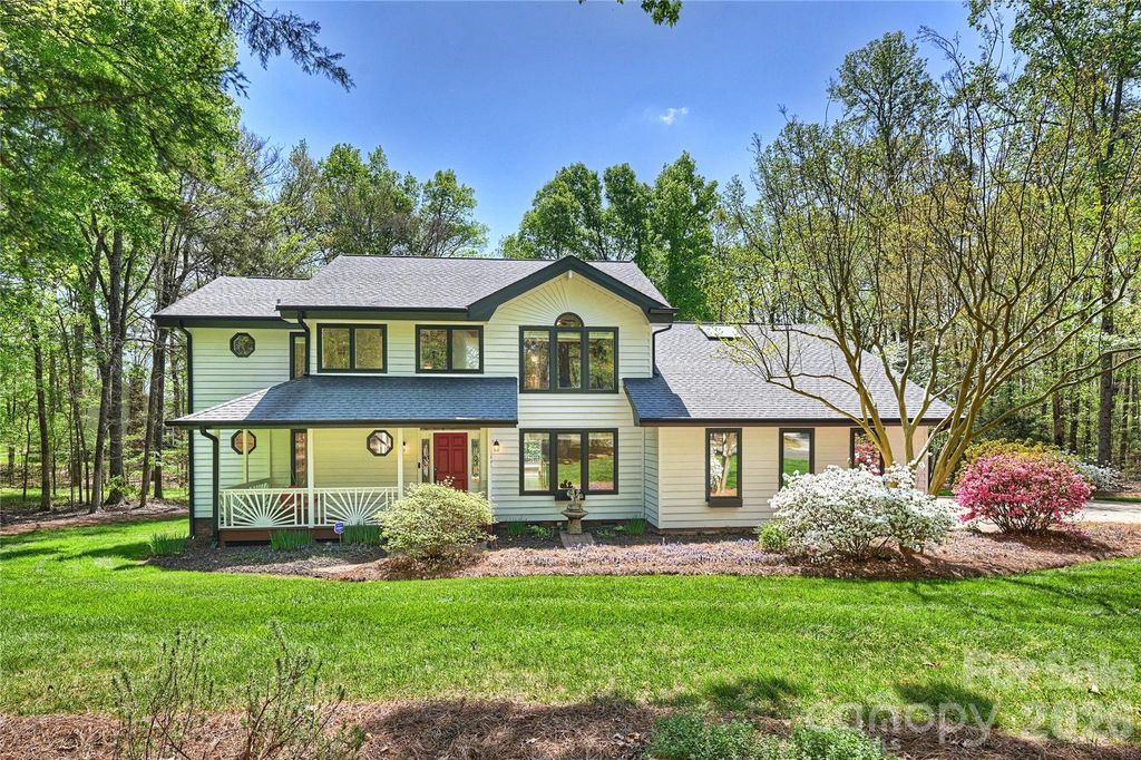 2005 Gathering Place, Kannapolis, NC 28081