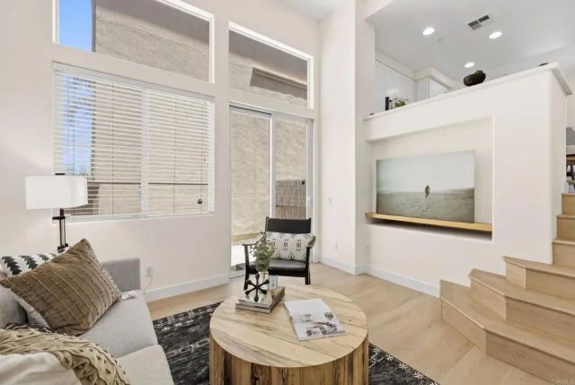 2725 Villas Way, San Diego, CA 92108