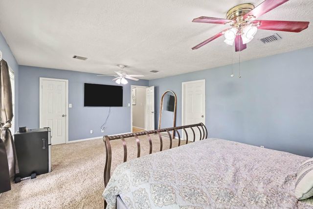 20702 Trellis Lane, Houston, TX 77073