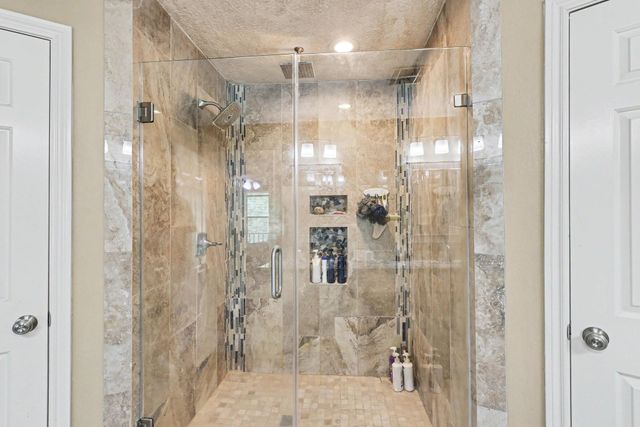 20702 Trellis Lane, Houston, TX 77073