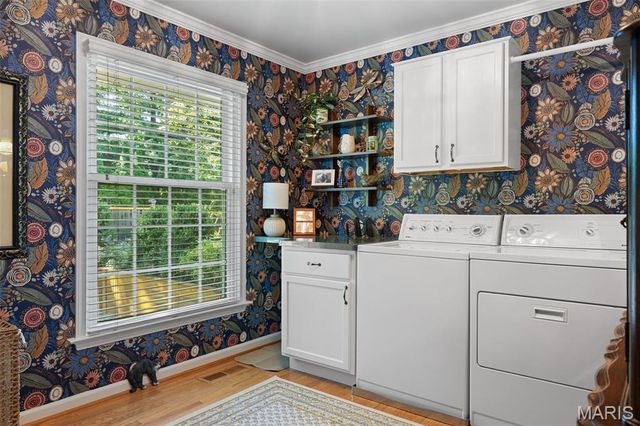 11958 Rocky Drive, Creve Coeur, MO 63141