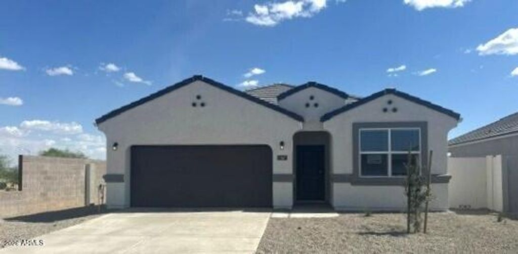 1567 W HESS Avenue, Coolidge, AZ 85128