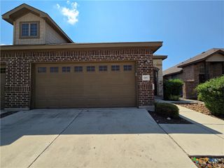 697 Creekside Circle, New Braunfels, TX 78130