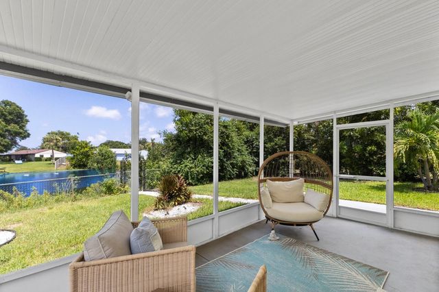 6410 38TH AVENUE CIRCLE W, Bradenton, FL 34209