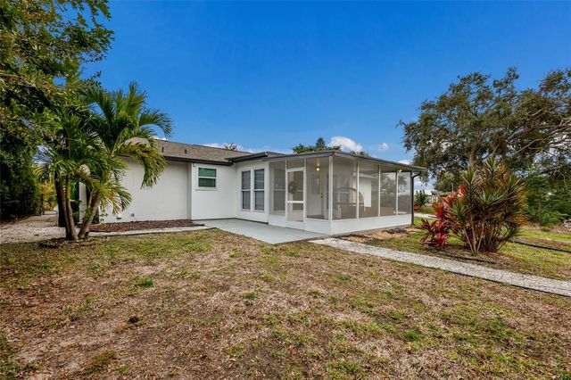 6410 38TH AVENUE CIRCLE W, Bradenton, FL 34209