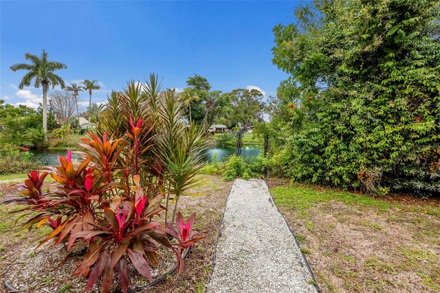 6410 38TH AVENUE CIRCLE W, Bradenton, FL 34209