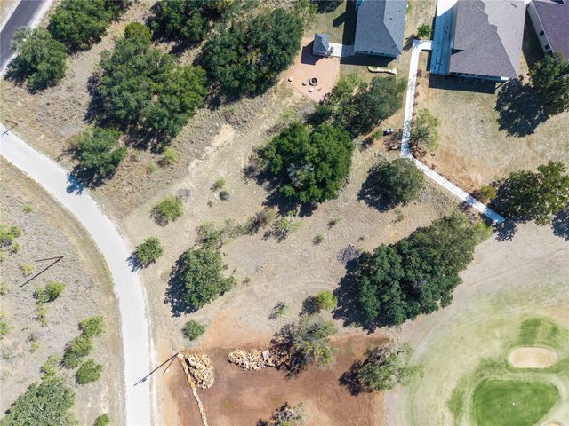 7511 Seagull Drive, Brownwood, TX 76801