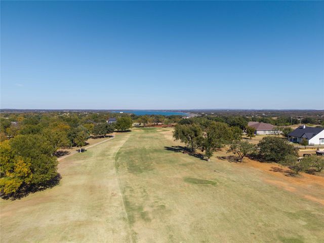 7511 Seagull Drive, Brownwood, TX 76801